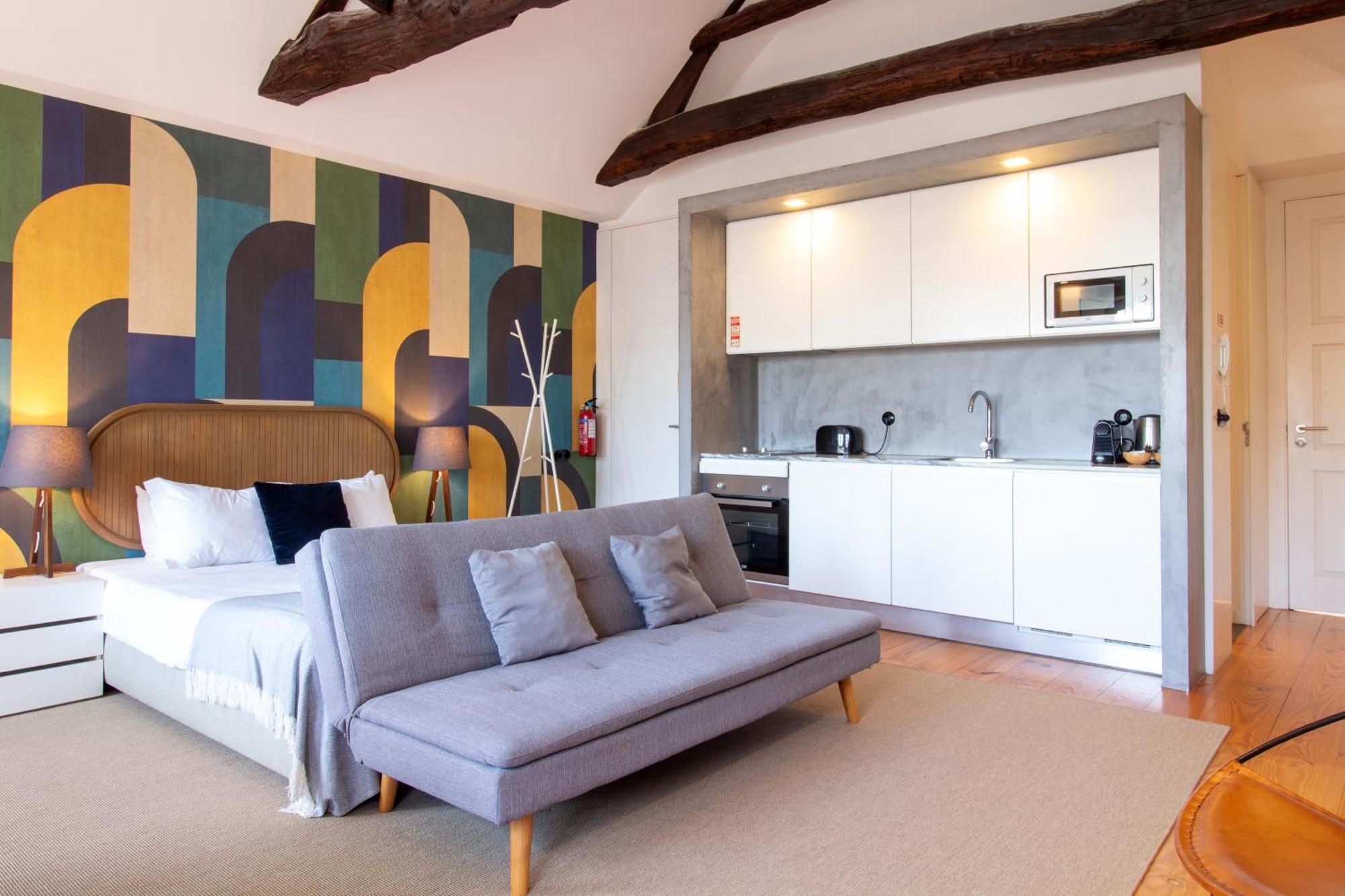 Lovelystay - Dirk Apartment - Almada 4º F OOporto Exteriör bild